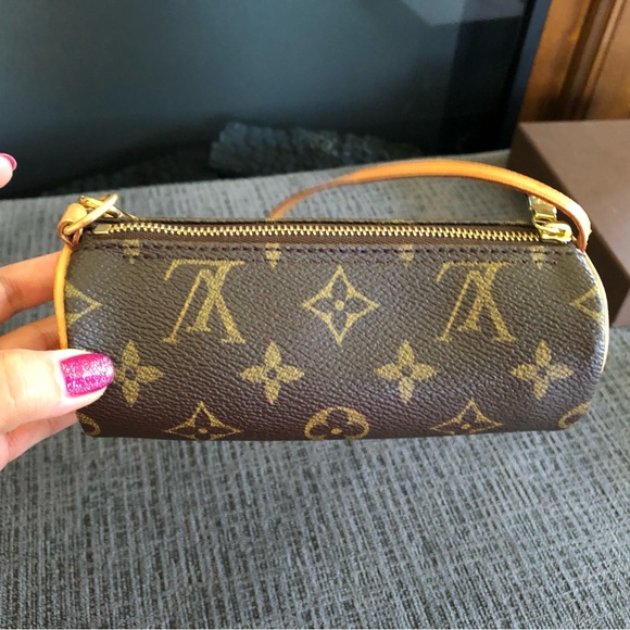 Monogram Mini Papillon. - Picture 5 of 16